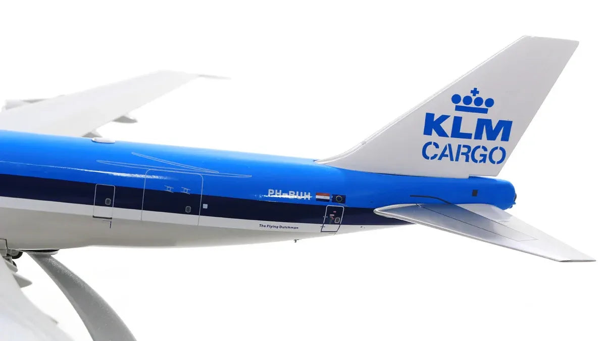 INFLIGHT 200 KLM CARGO B747-200 REG: PH-BUH