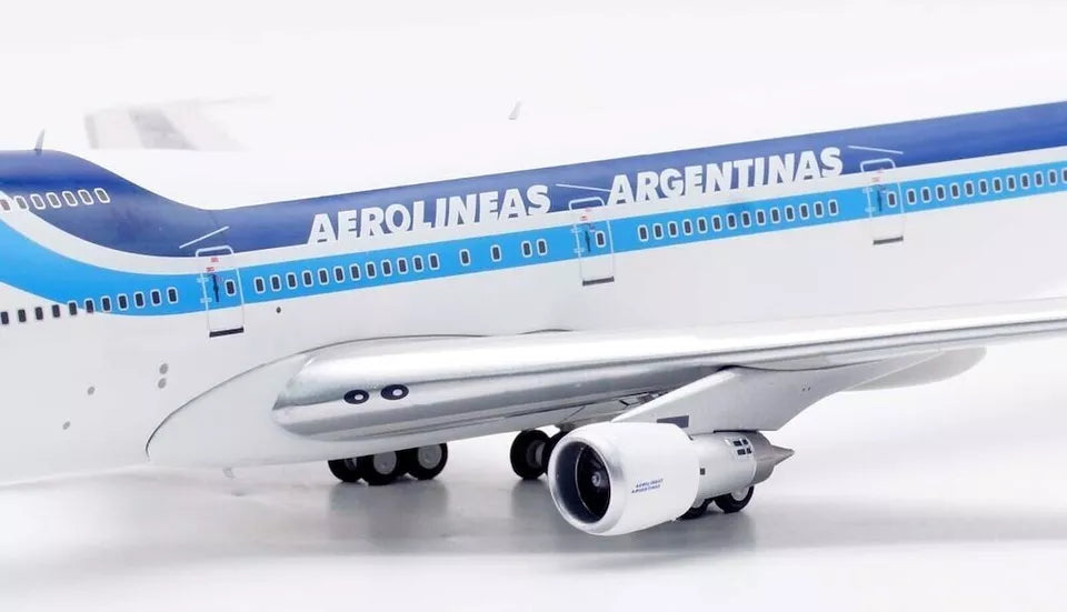 INFLIGHT 200 B747-287B AEROLINEAS ARGENTINAS REG: LV-MLO
