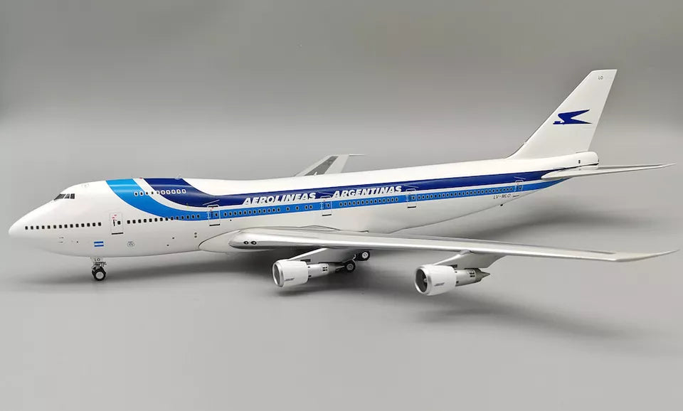 INFLIGHT 200 B747-287B AEROLINEAS ARGENTINAS REG: LV-MLO
