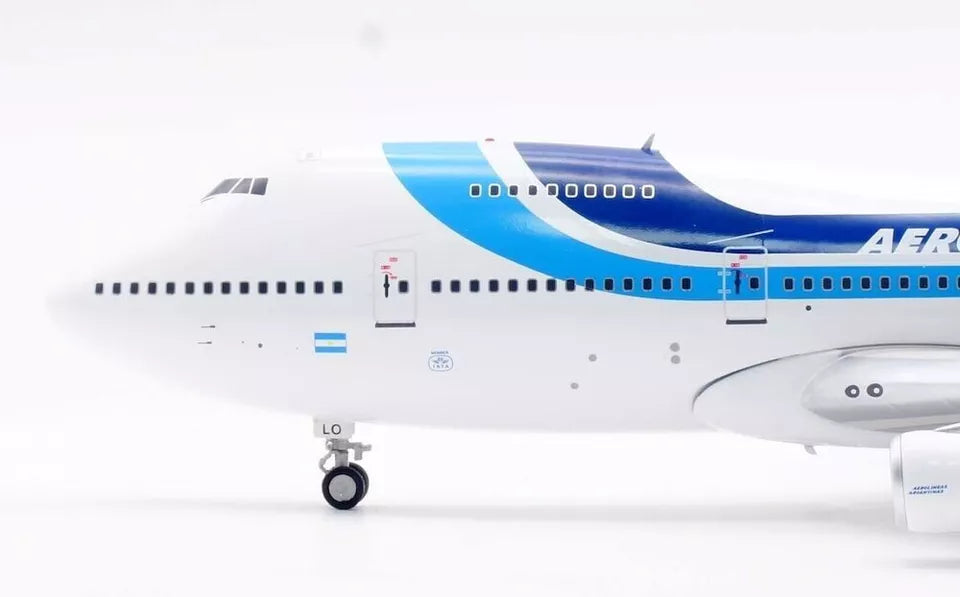 INFLIGHT 200 B747-287B AEROLINEAS ARGENTINAS REG: LV-MLO