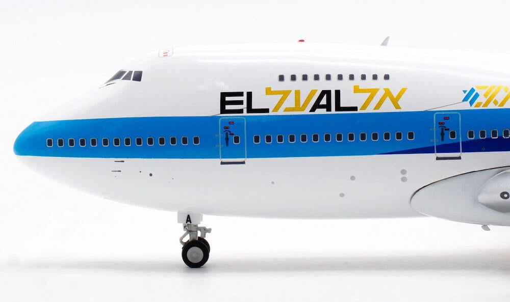 INFLIGHT 200 B747 EL AL ISRAEL AIRLINES REG: 4X-AXA WITH STAND