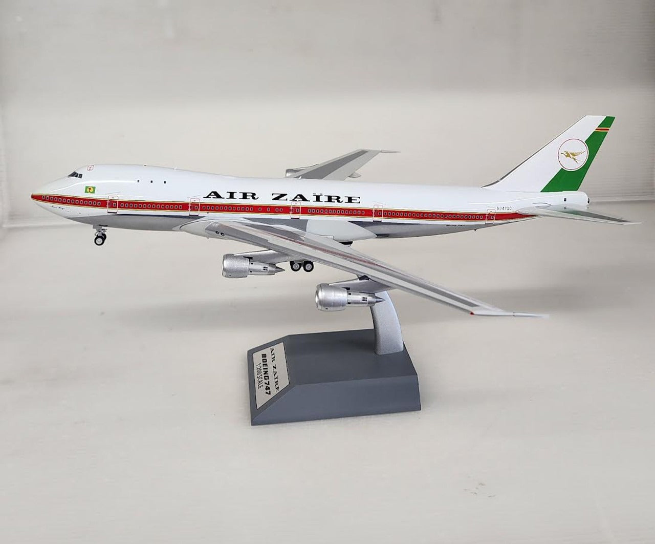 INFLIGHT 200 B747-121 AIR ZAIRE REG: N747QC