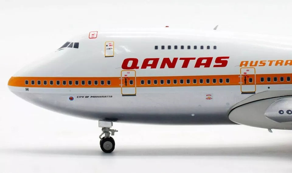 INFLIGHT 200 B747-200 QANTAS REG: VH-EBM