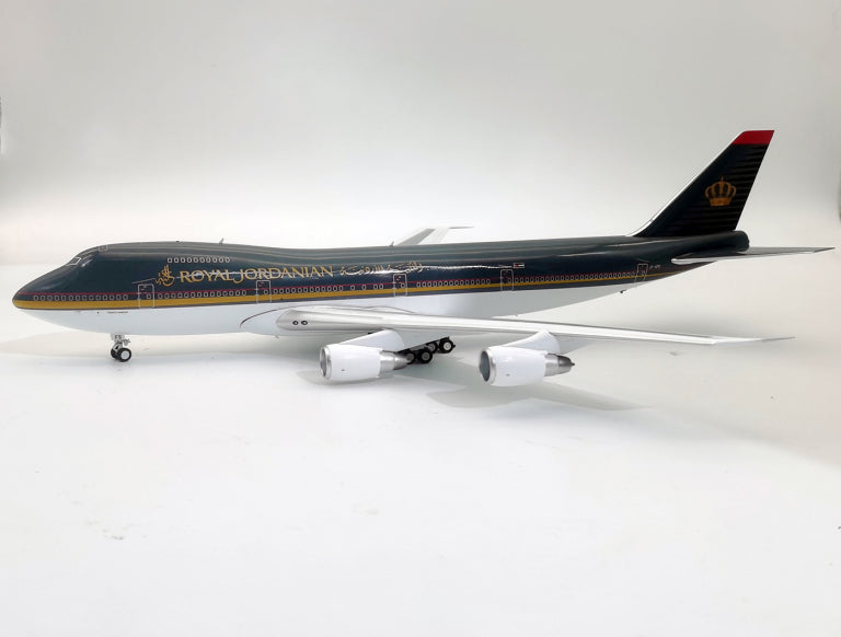 INFLIGHT 200 B747-200 ROYAL JORDANIAN AIRLINE REG: JY-AFS