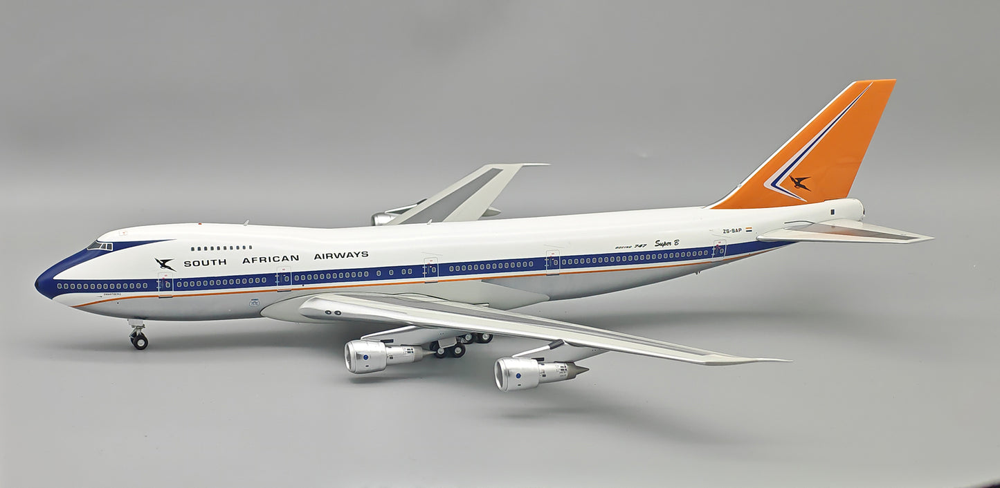 INFLIGHT 200 B747-244B SOUTH AFRICAN AIRWAYS (MAGNETIC GEAR) REG: ZS-SAP