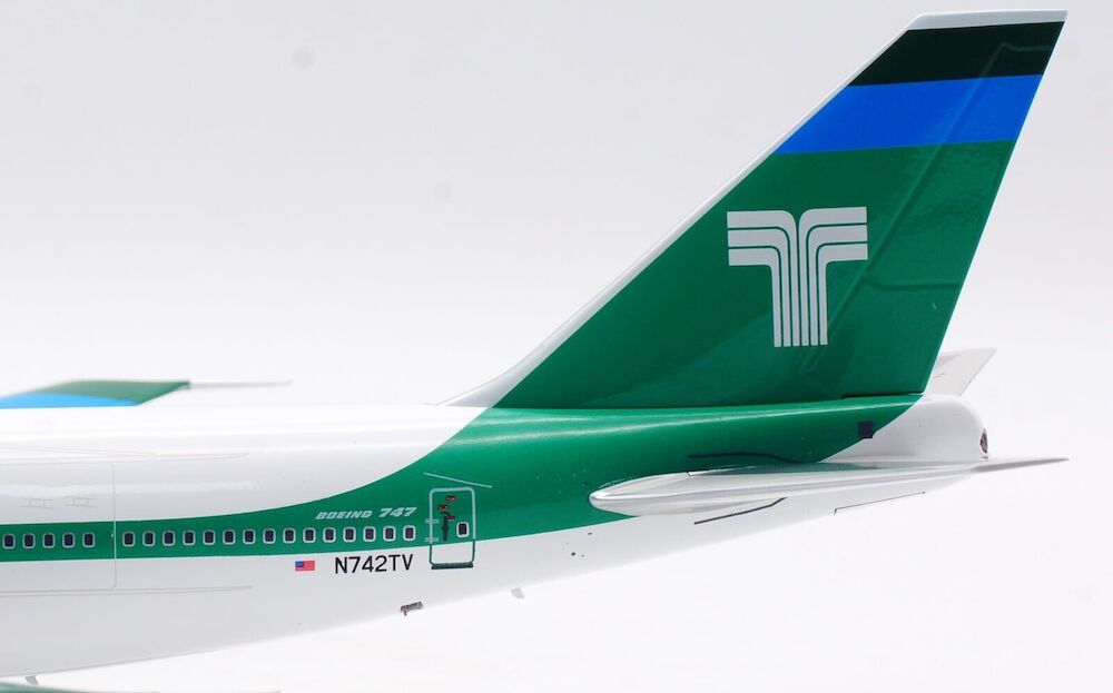 INFLIGHT 200 B747-200 TRANSAMERICA AIRLINES REG: N742TV
