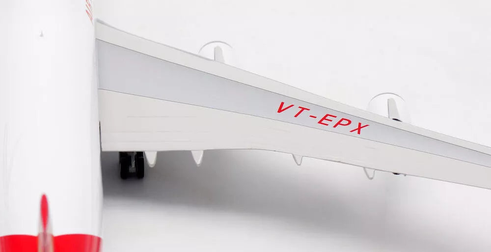 INFLIGHT 200 B747-300 AIR-INDIA REG: VT-EPX