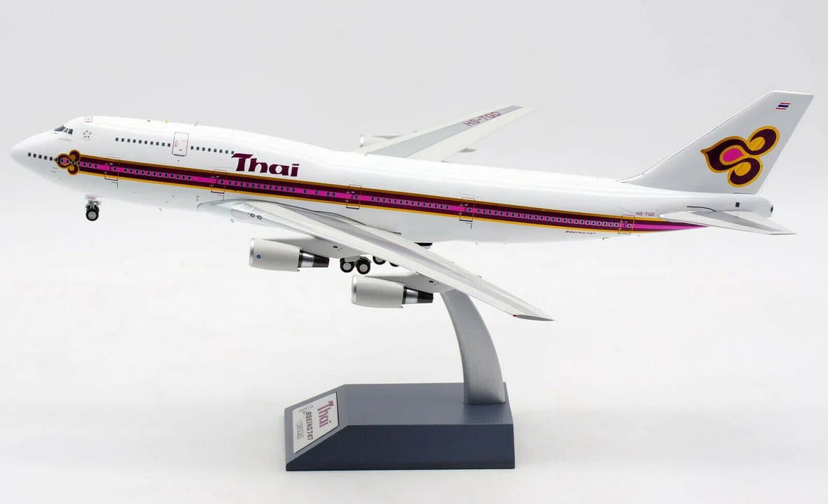 INFLIGHT 200 THAI AIRWAY INTERNATIONAL B747-300 HS-TGD