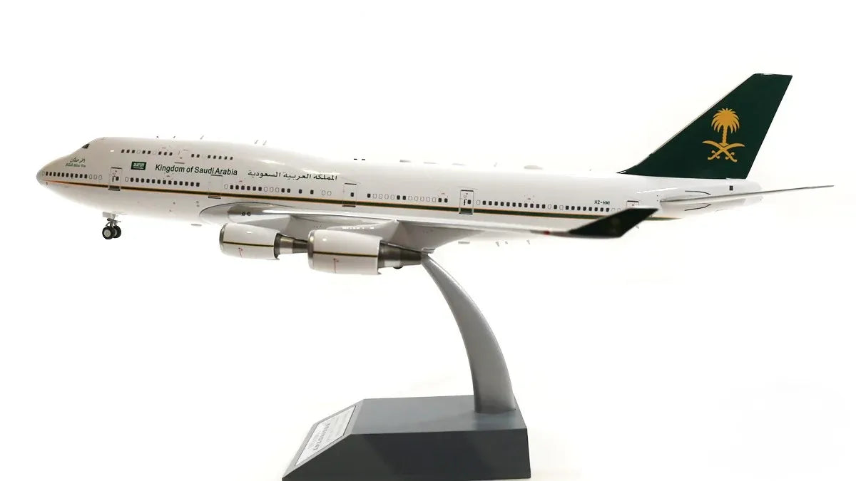 INFLIGHT 200 B747 SAUDI GOVERNMENT REG: HZ-HM1