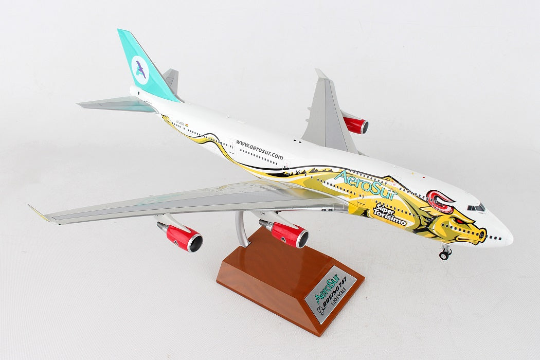 INFLIGHT 200 B747-400 AEROSUR "SUPER TORISMO" REG: CP-2603