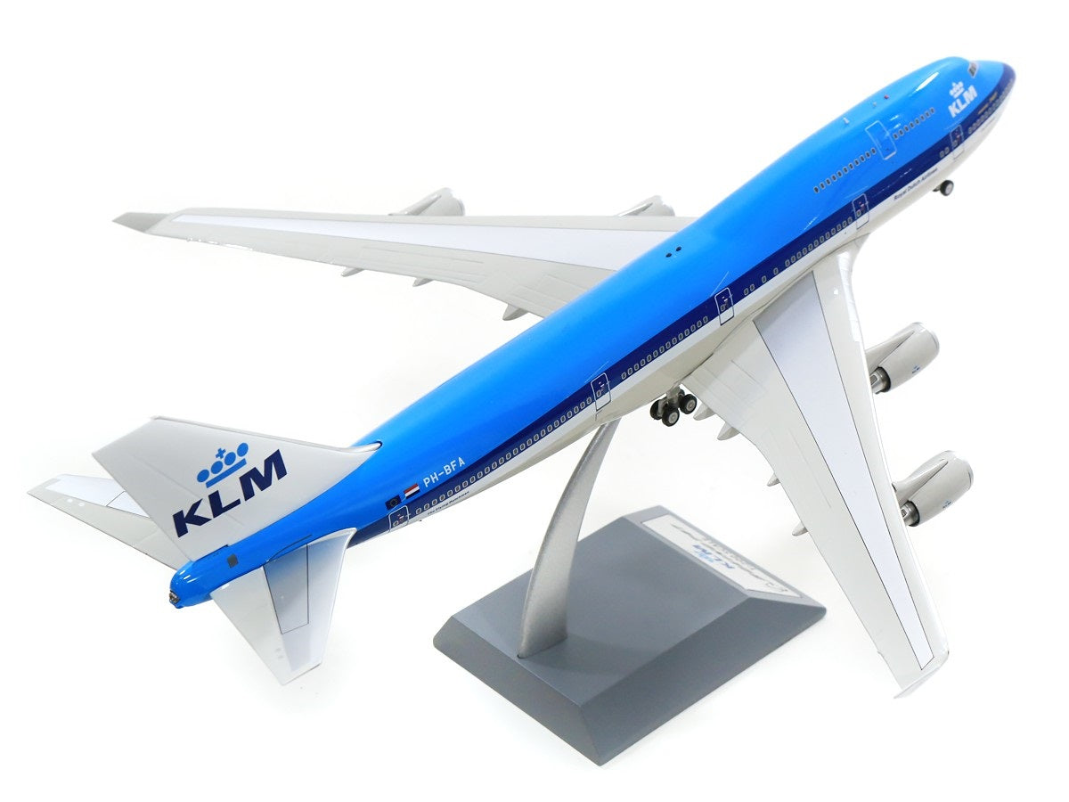INFLIGHT 200 B747-400 ROYAL DUTCH AIRLINES (KLM) REG: PH-BFA