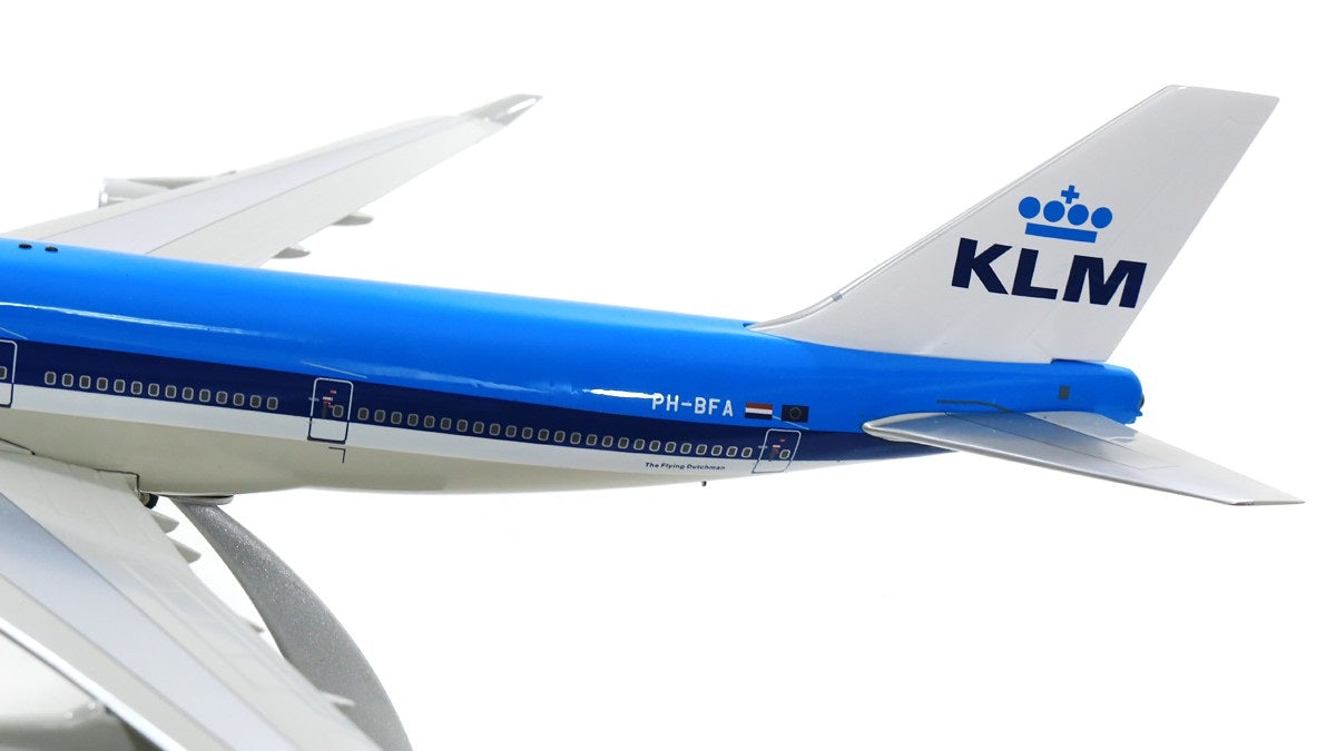 INFLIGHT 200 B747-400 ROYAL DUTCH AIRLINES (KLM) REG: PH-BFA