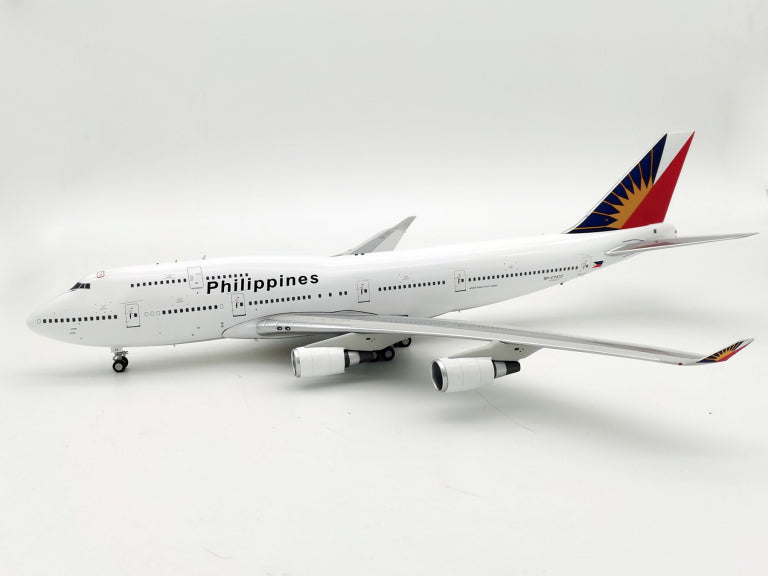 INFLIGHT 200 B747 PHILIPPINE AIRLINES REG: RP-C7473 & COIN