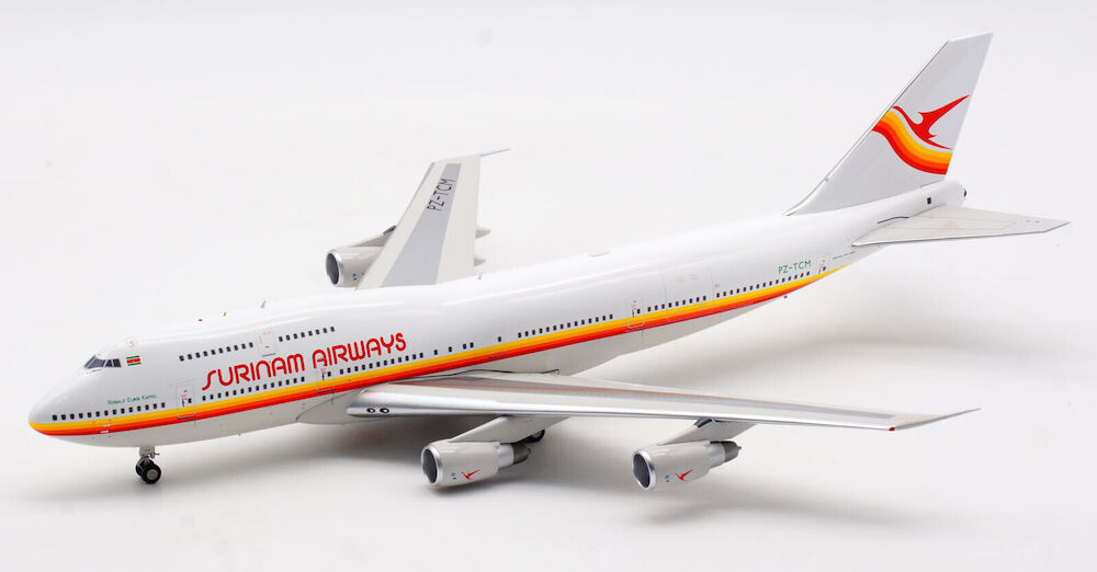 INFLIGHT 200  B747 SURINAM AIRWAYS REG: PZ-TCM