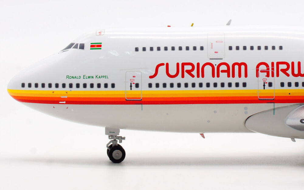 INFLIGHT 200  B747 SURINAM AIRWAYS REG: PZ-TCM