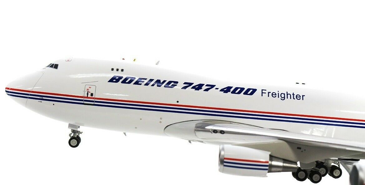 INFLIGHT 200 B747-428F/SCD HOUSE COLOURS REG: N6005C