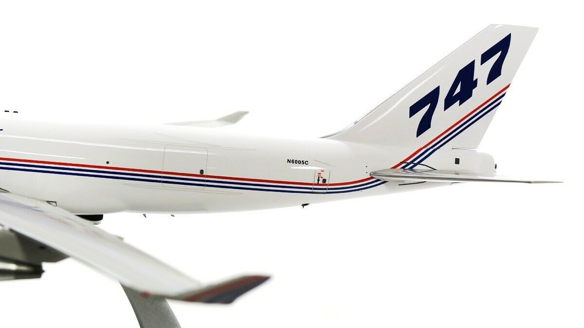 INFLIGHT 200 B747-428F/SCD HOUSE COLOURS REG: N6005C