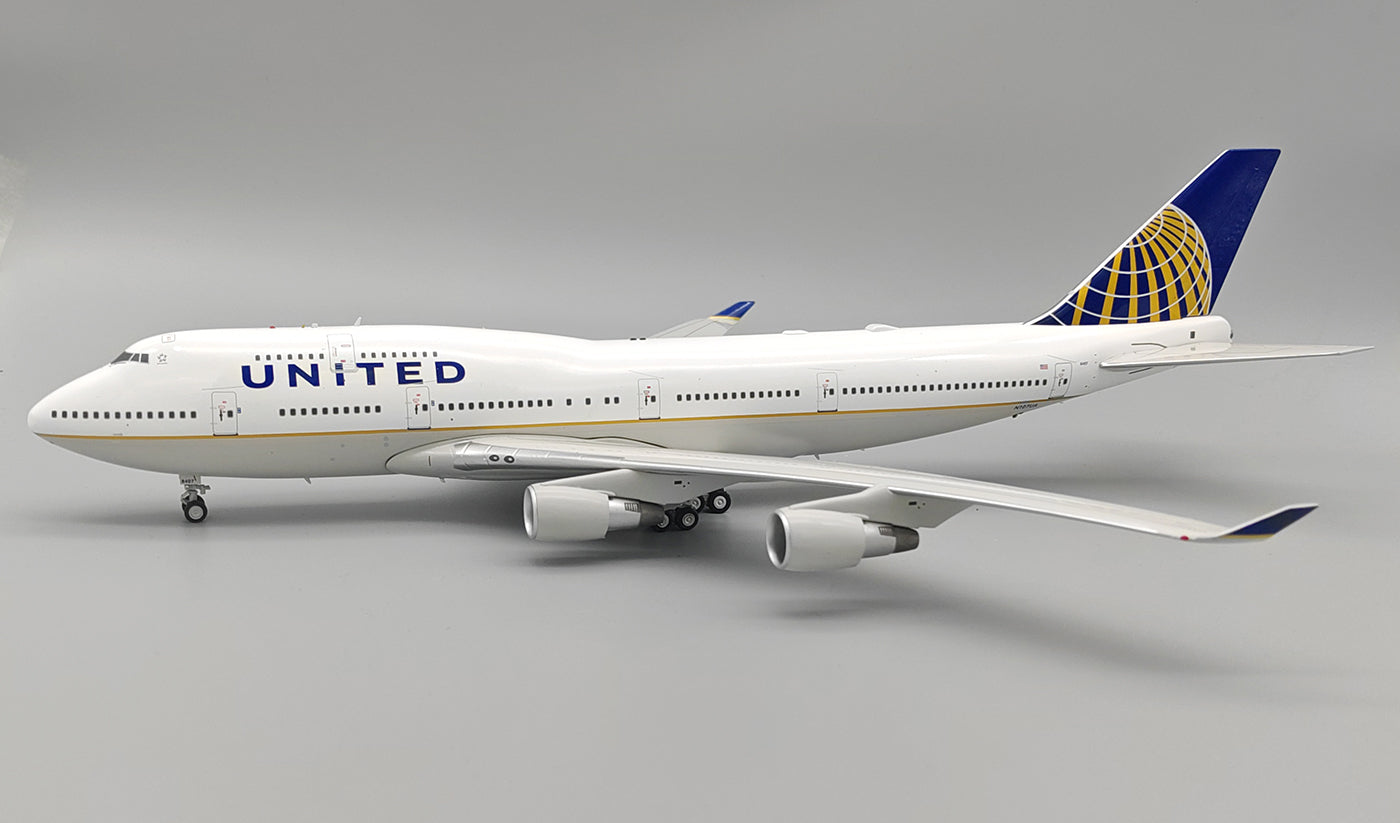 INFLIGHT 200 B747-422 UNITED AIRLINES REG: N107UA
