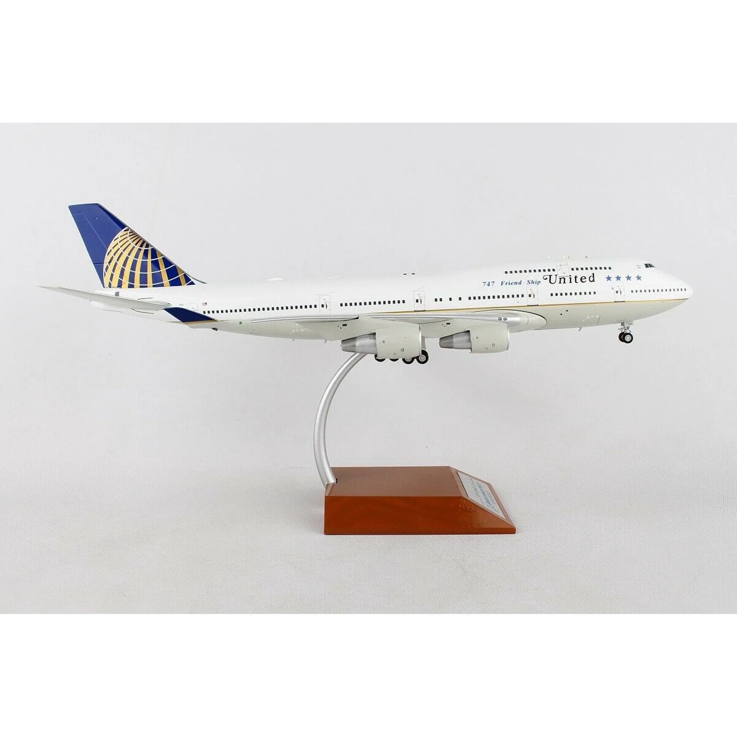 INFLIGHT 200 UNITED AIRLINES B747-400 REG: N118UA