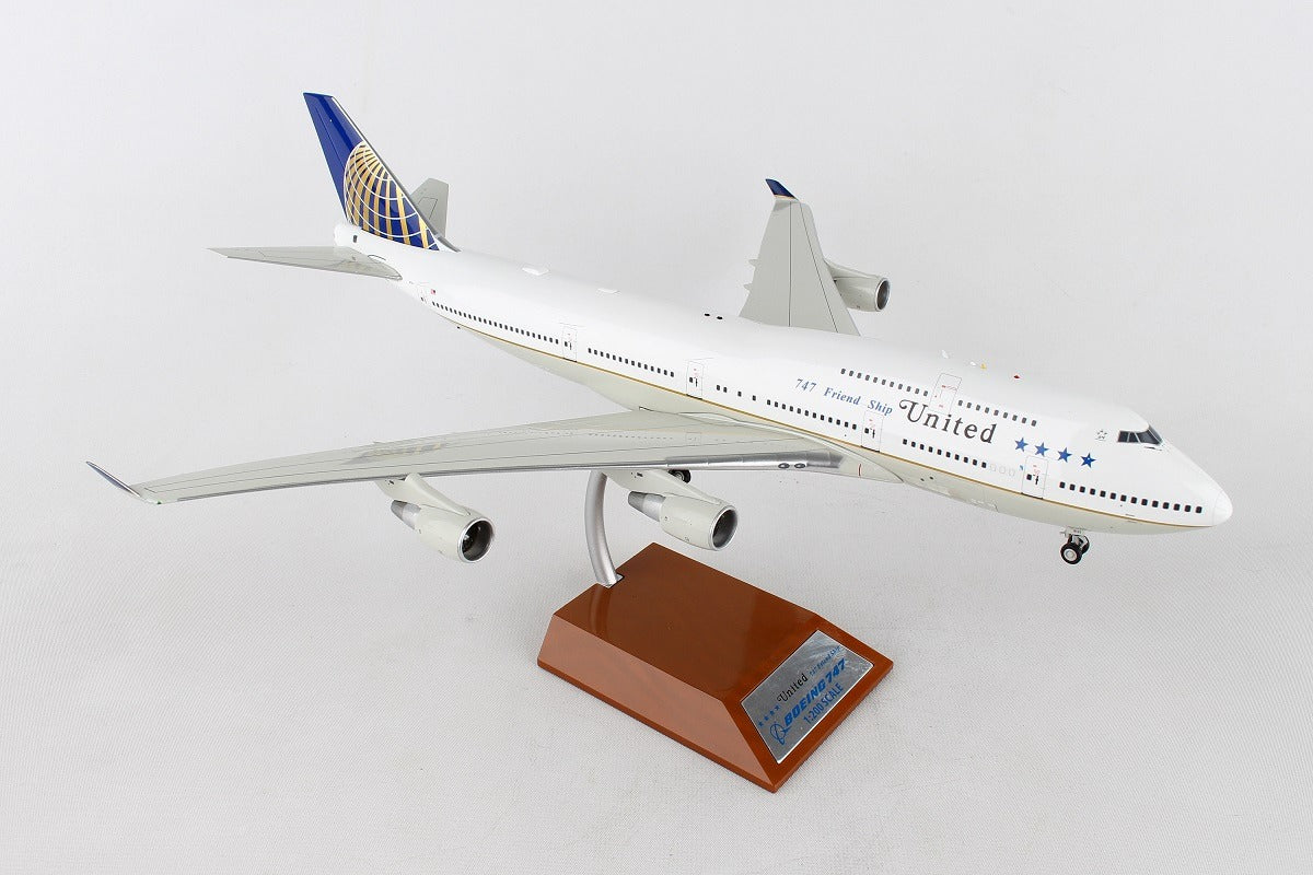 INFLIGHT 200 UNITED AIRLINES B747-400 REG: N121UA