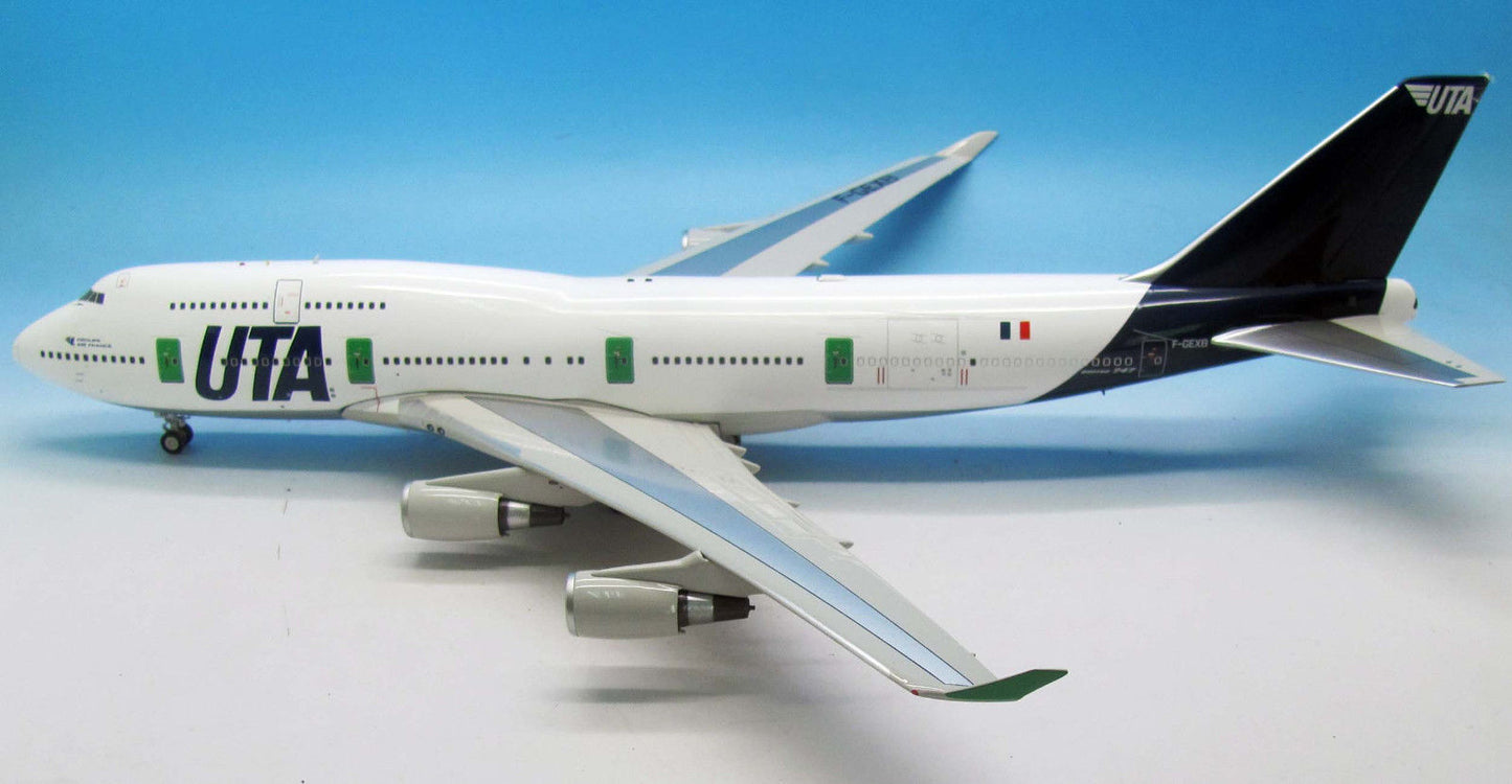 INFLIGHT 200 B747-400 UTA REG: F-GEXB