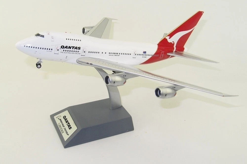 INFLIGHT 200 B747SP-38 QANTAS REG: VH-EAB