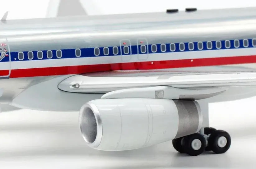 INFLIGHT 200 AMERICAN AIRLINES B757-223 REG: N631AA