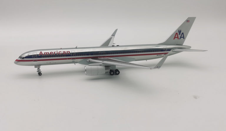 INFLIGHT 200 B757-200 AMERICAN AIRLINES REG: N612AA