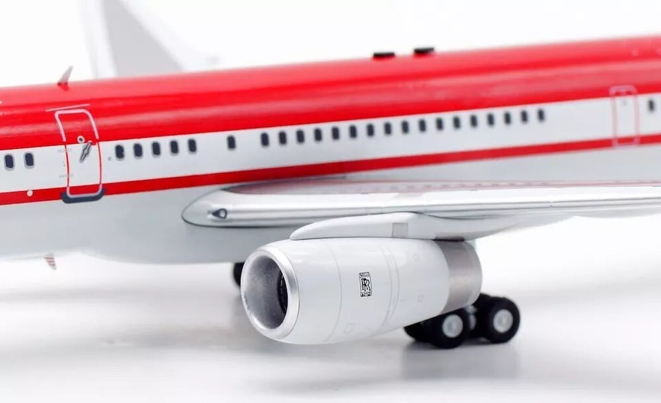 INFLIGHT 200 B757-2G5 LTU LUFTTRANSPORT-UNTERNEHMEN REG: D-AMUG