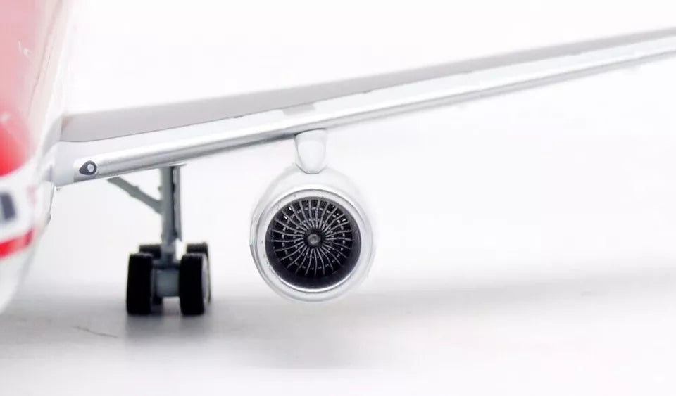 INFLIGHT 200 B757-2G5 LTU LUFTTRANSPORT-UNTERNEHMEN REG: D-AMUG