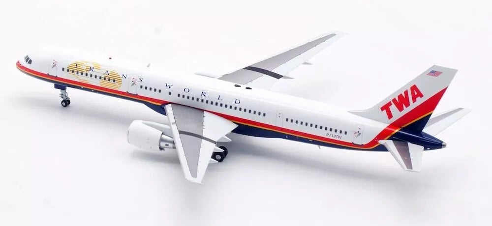 INFLIGHT 200 B757-2Q8 TRANS WORLD AIRLINES TWA TWA  REG: N712TW