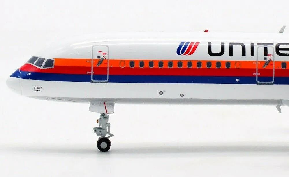 INFLIGHT 200 B757-200 UNITED AIRLINES REG: N546UA