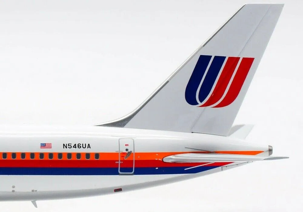 INFLIGHT 200 B757-200 UNITED AIRLINES REG: N546UA