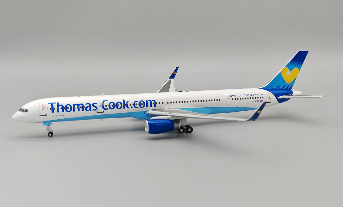 INFLIGHT 200 B757-300 THOMAS COOK AIRLINES REG: G-JMAA