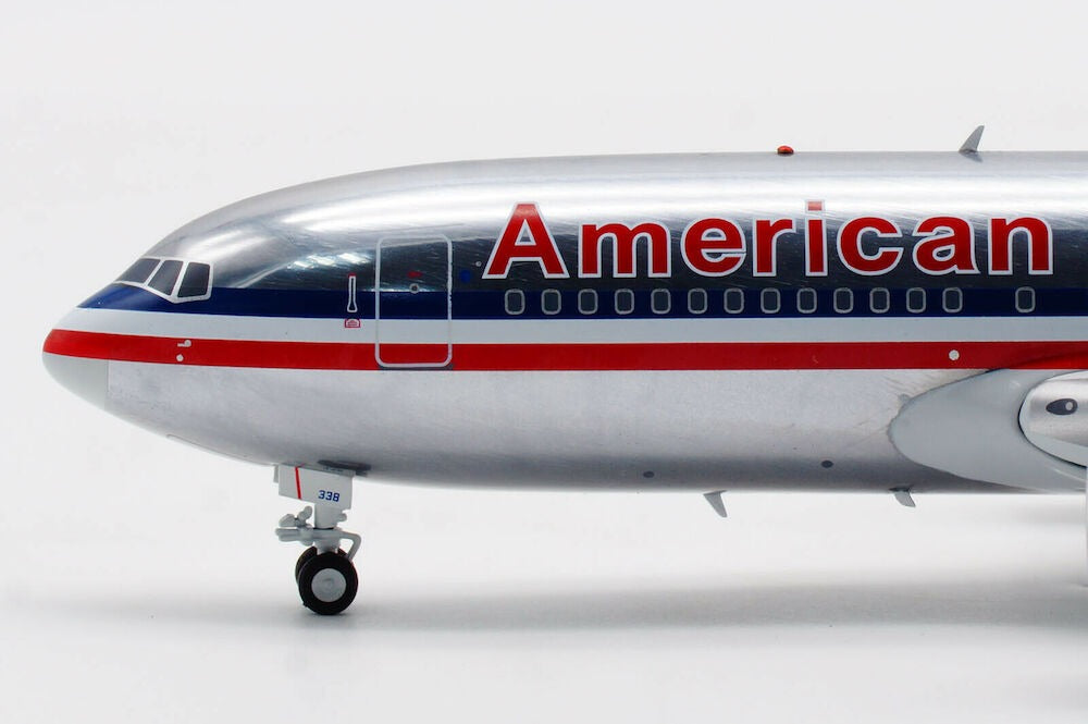 INFLIGHT 200 B767-223/ER AMERICAN AIRLINES REG: N338AA