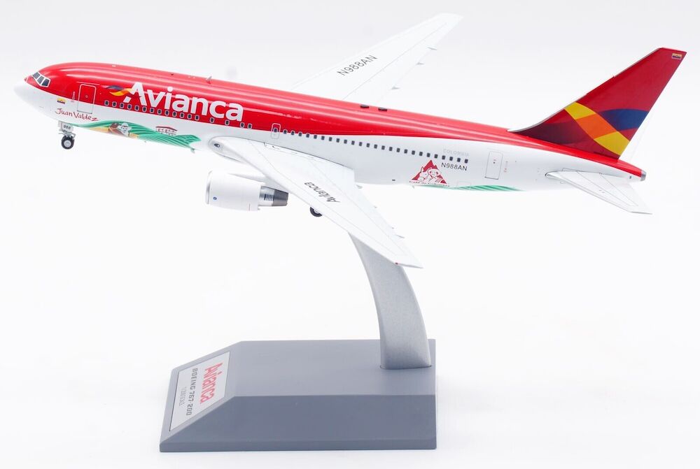 INFLIGHT 200 B767-200 AVIANCA REG: N988AN