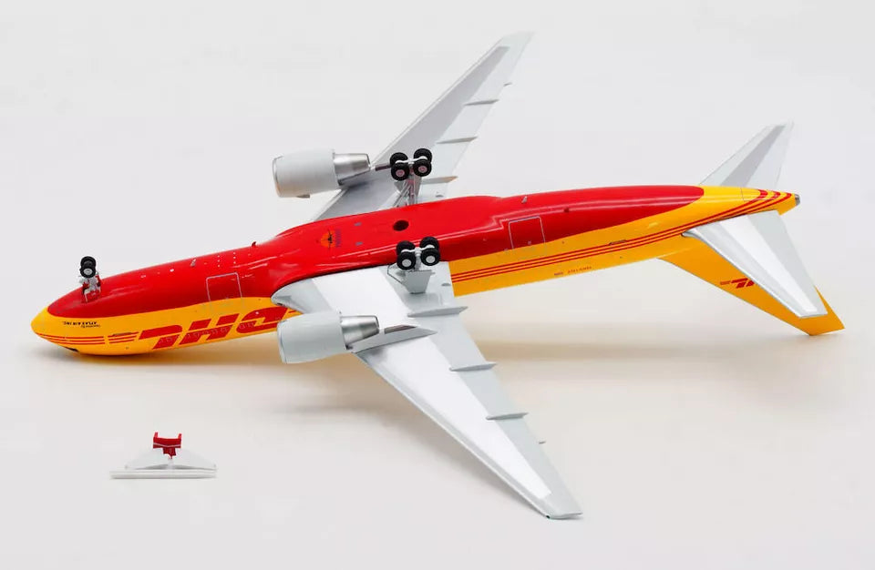 INFLIGHT 200 B767-200 DHL REG: N651GT