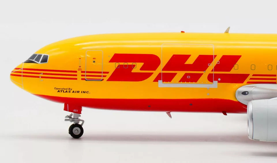 INFLIGHT 200 B767-200 DHL REG: N651GT