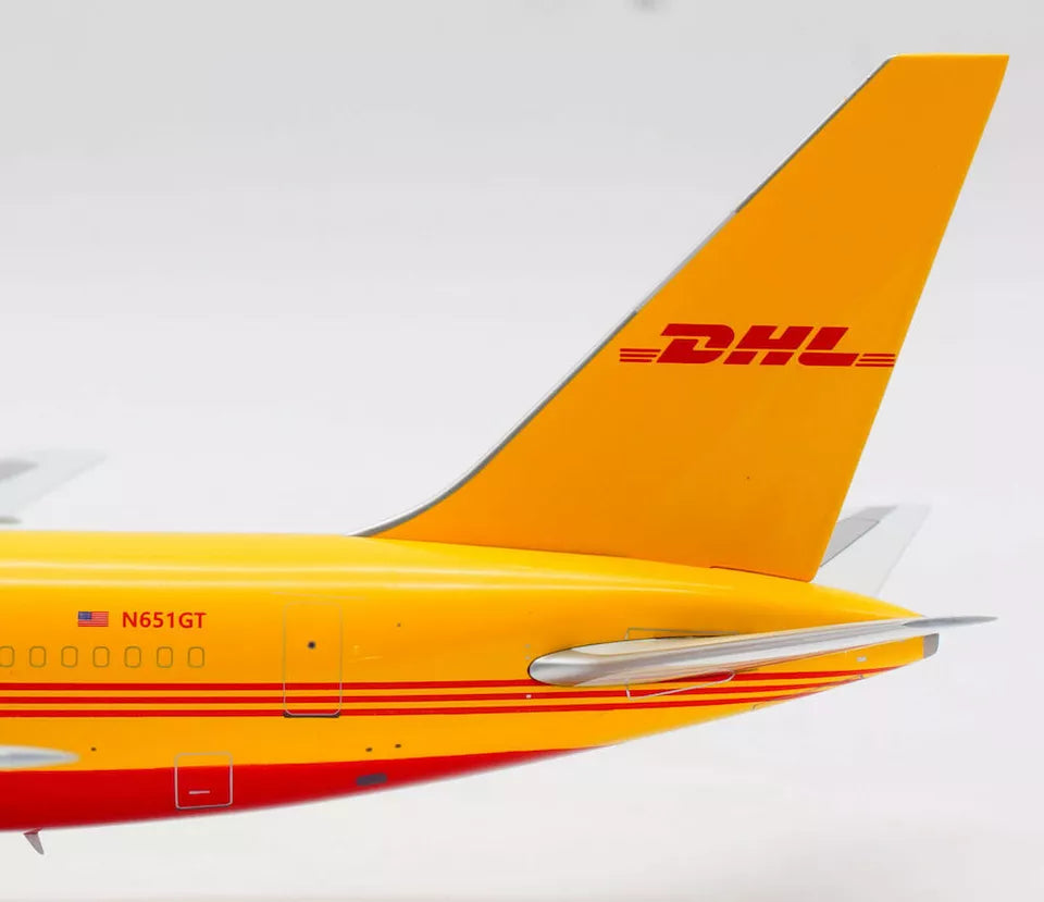 INFLIGHT 200 B767-200 DHL REG: N651GT