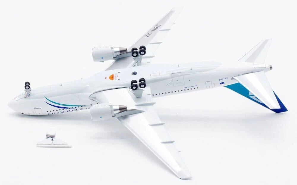 INFLIGHT 200 B767-219/ER AIR NEW ZEALAND "NEW COLOURS" REG: ZK-NBC