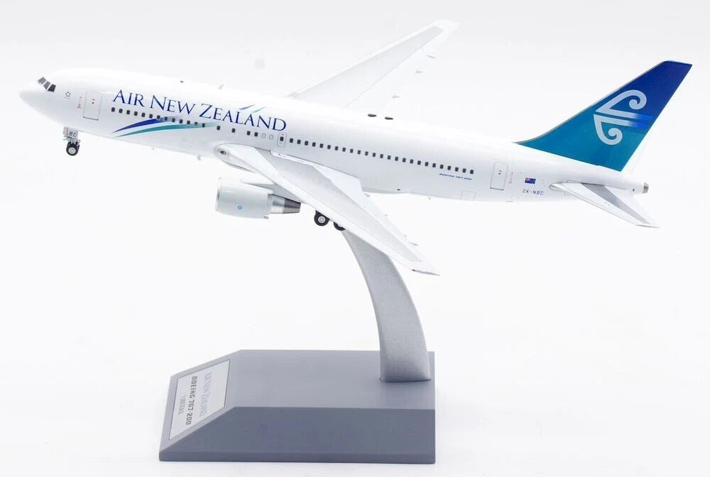 INFLIGHT 200 B767-219/ER AIR NEW ZEALAND "NEW COLOURS" REG: ZK-NBC