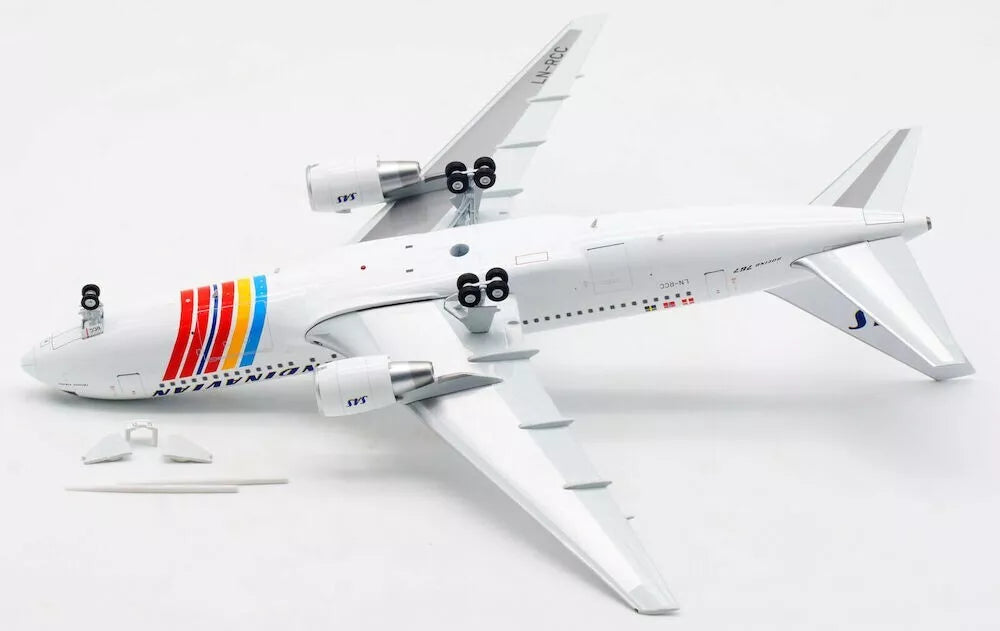 INFLIGHT 200 BOEING 767-283/ER SAS REG: LN-RCC