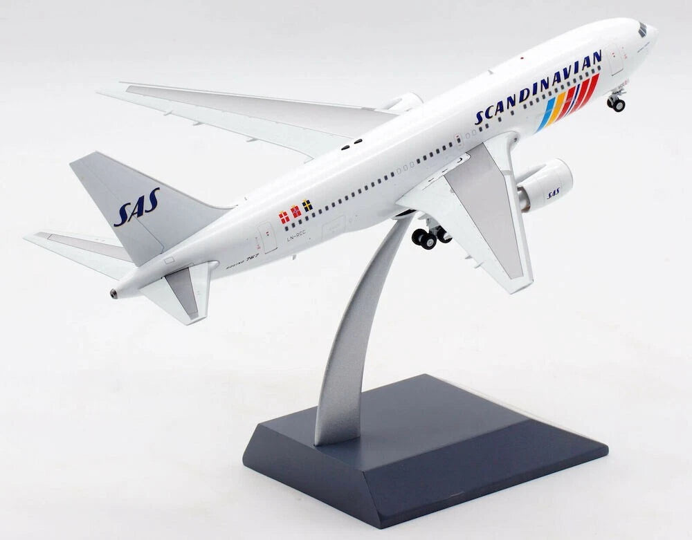 INFLIGHT 200 BOEING 767-283/ER SAS REG: LN-RCC