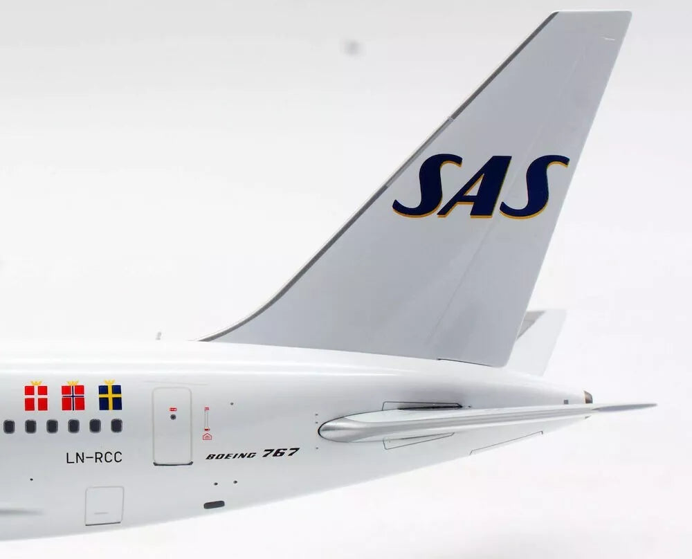 INFLIGHT 200 BOEING 767-283/ER SAS REG: LN-RCC