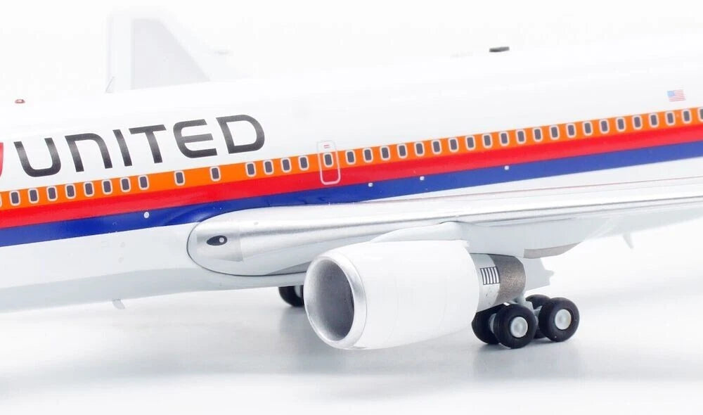 INFLIGHT 200 B767-200 UNITED SAUL BASS REG: N611UA