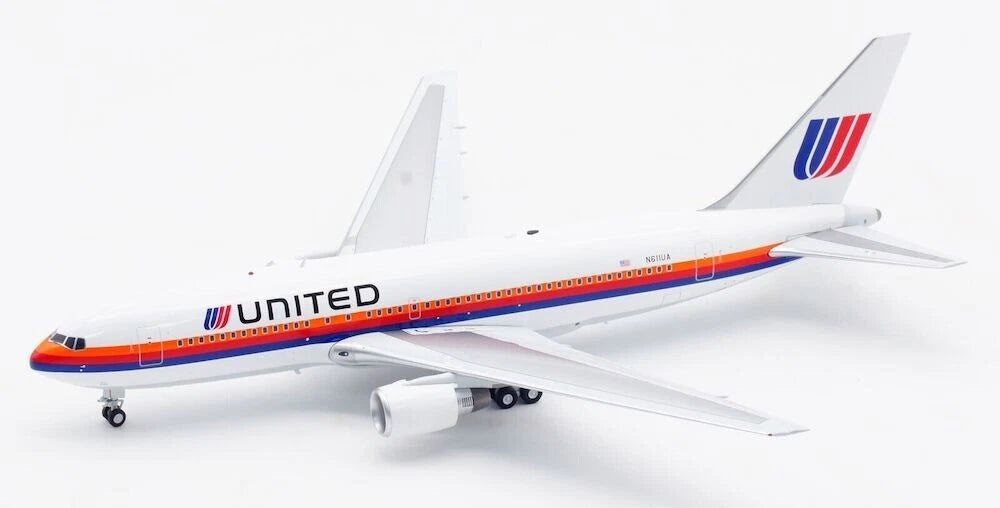 INFLIGHT 200 B767-200 UNITED SAUL BASS REG: N611UA