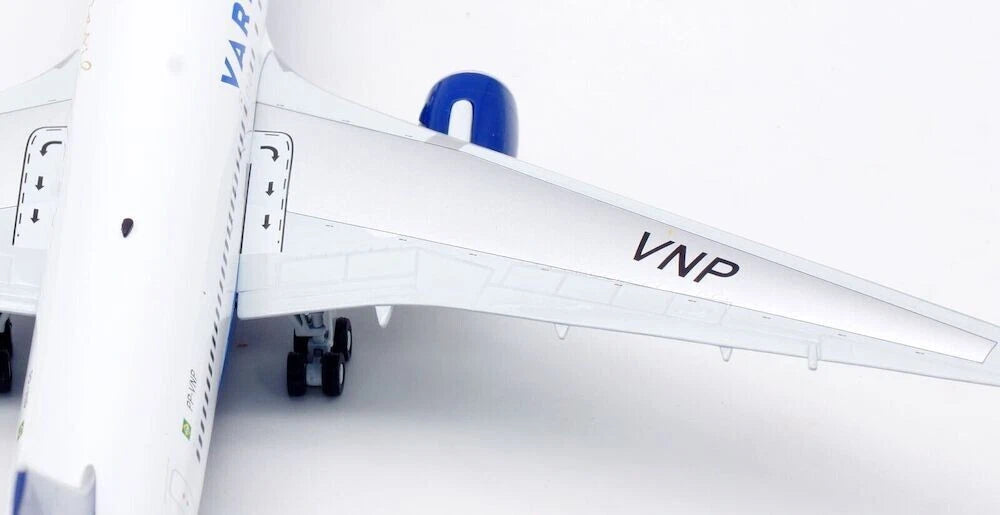 INFLIGHT 200 B767-241/ER VARIG REG: PP-VNP