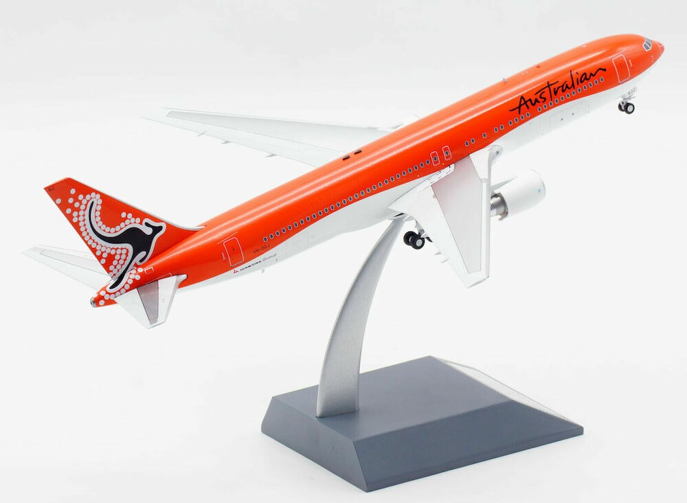 INFLIGHT 200 B767-300 AUSTRALIAN AIRLINES REG: VH-OGJ