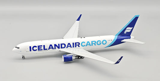 INFLIGHT 200 B767-319(ER)(BCF) ICELANDAIR CARGO REG: TF-ISP