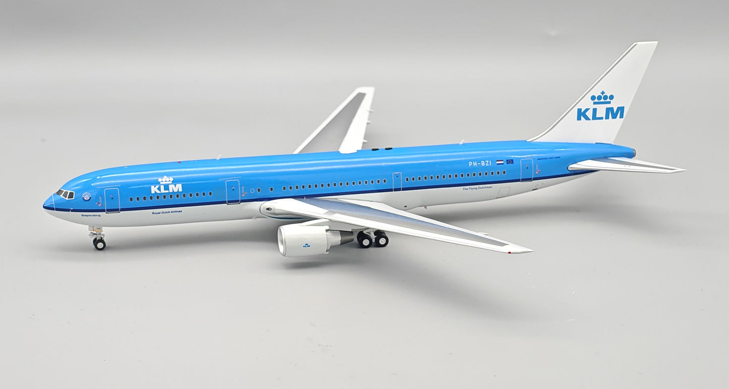 INFLIGHT 200 B767-306/ER ROYAL DUTCH AIRLINES (KLM) REG: PH-BZI